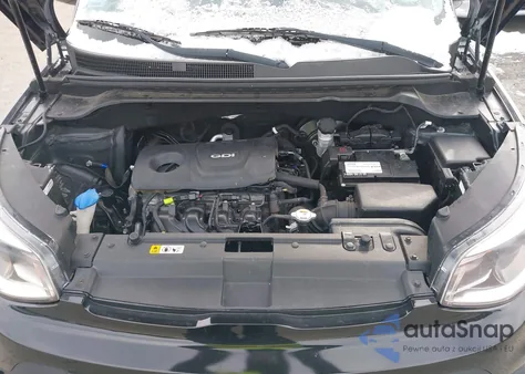 2018 Kia Soul z USA, uszkodzony, nr VIN KNDJN2A25J7899397